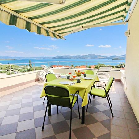 Apartments Gusti Drace Luaran gambar